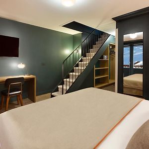Duplex Kamer met Twee Aparte Bedden